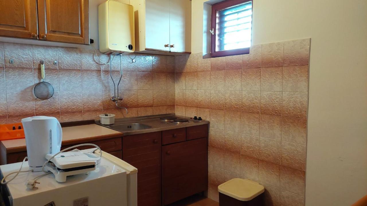Nar Apartment Mrljane Экстерьер фото